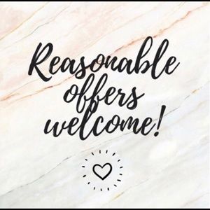 Hi friends! Don’t hesitate to leave an offer :)